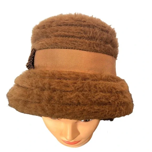 An Everett Needlepoint Original Vintage 60s Brown Wool‎ Mod Cloche Bucket Hat - Picture 4 of 11